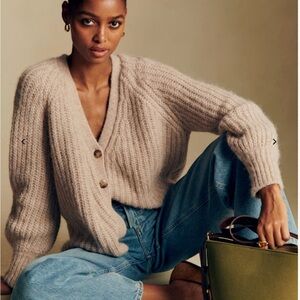 Sezane Beige Women's Cardigan BASILE CARDIGAN

Light Beige